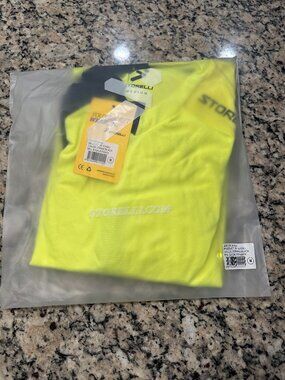 STORELLI EXO GOAL KEEPER JERSEY IN STRIKE AND BLACK MEDIUM NIB